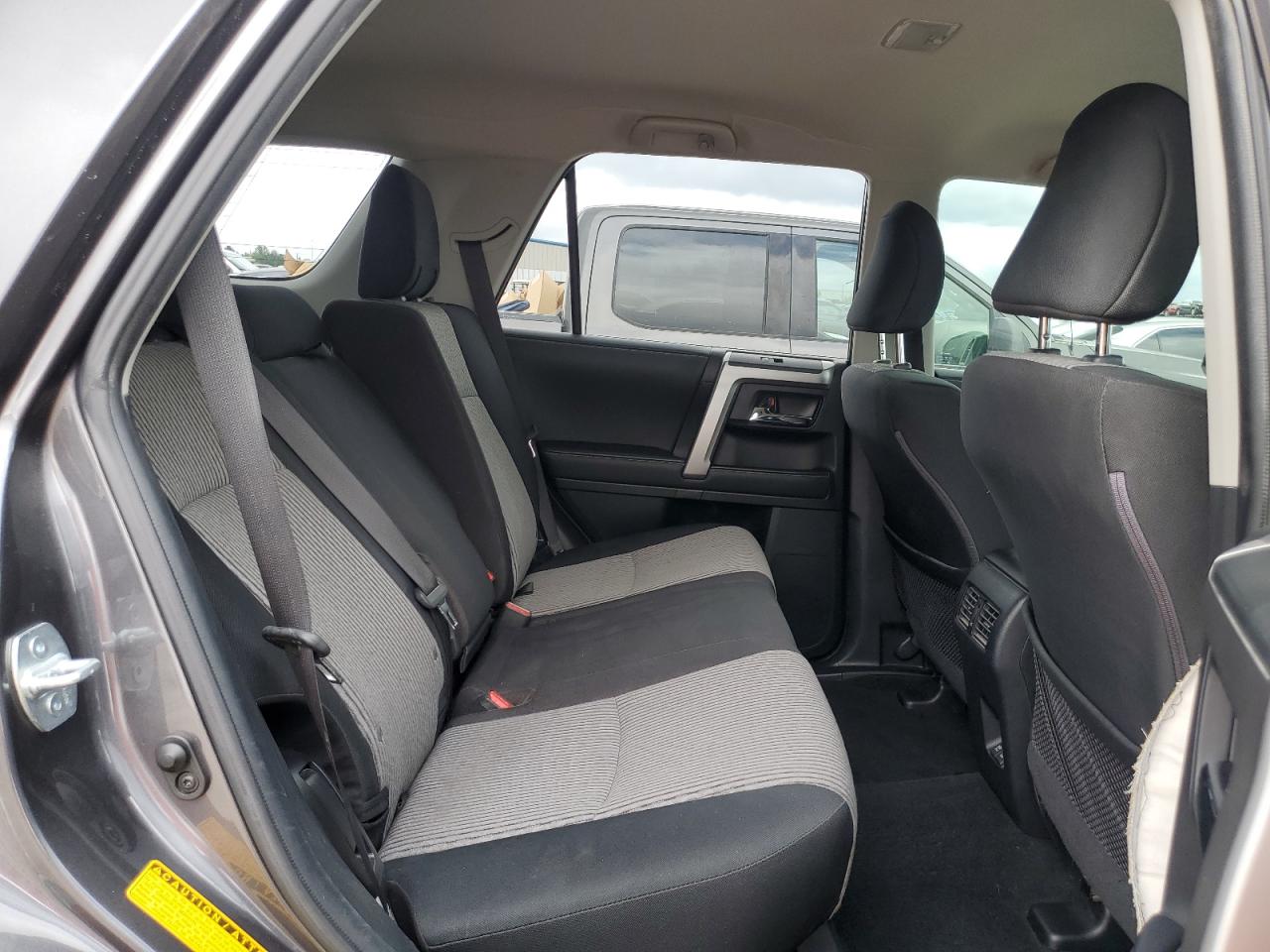 2021 Toyota 4Runner Sr5 VIN: JTEEU5JR5M5236488 Lot: 70639704