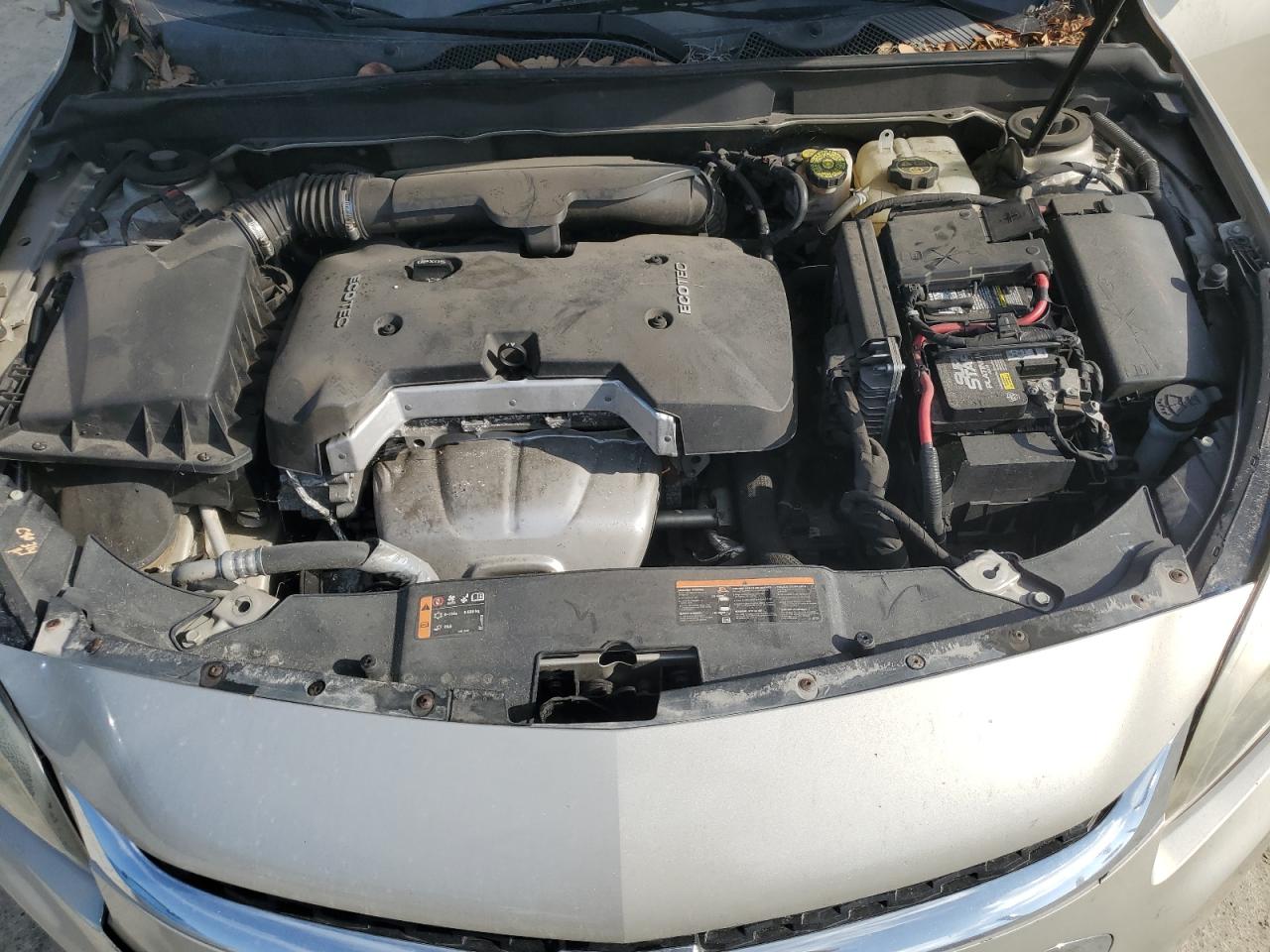 2016 Chevrolet Malibu - Image 11
