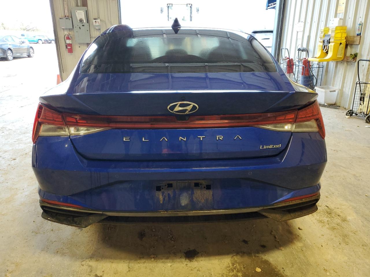 KMHLP4AG6NU353771 2022 Hyundai Elantra Limited