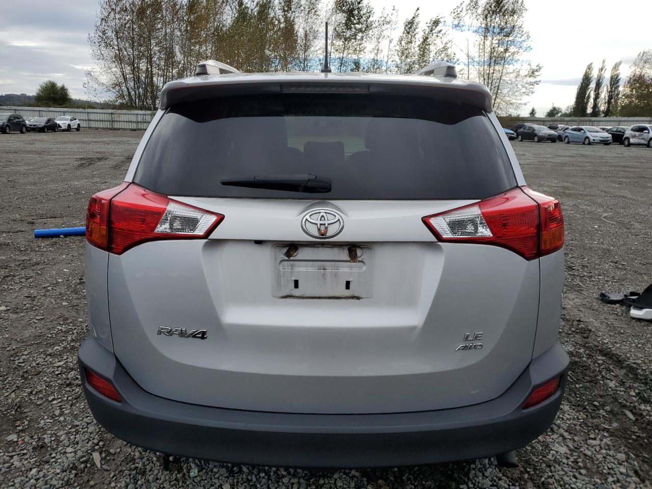 JTMBFREV6FJ035192 2015 Toyota Rav4 Le