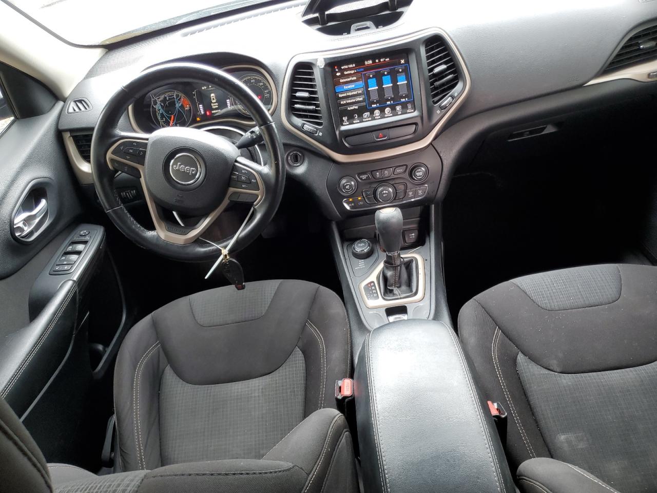 2016 Jeep Grand Cherokee - Image 8