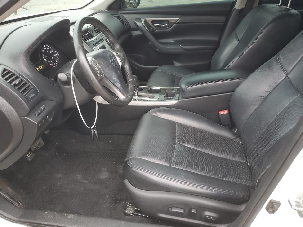 2015 Nissan Altima - Image 7