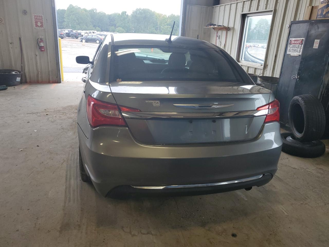 2012 Chrysler 200 Touring VIN: 1C3CCBBB0CN105633 Lot: 71250854