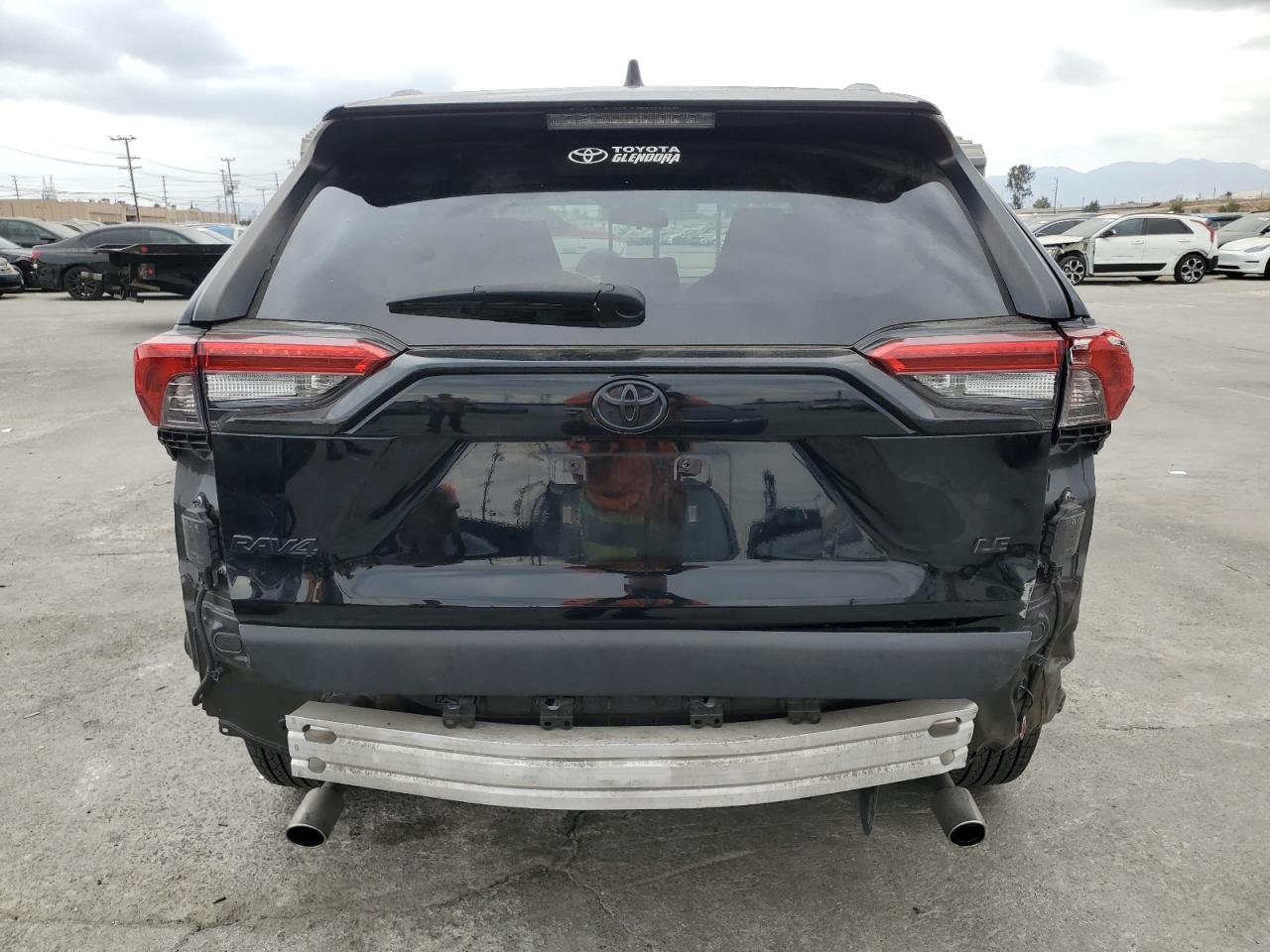 2019 Toyota Rav4 Le VIN: JTMK1RFV4KD014525 Lot: 72309194