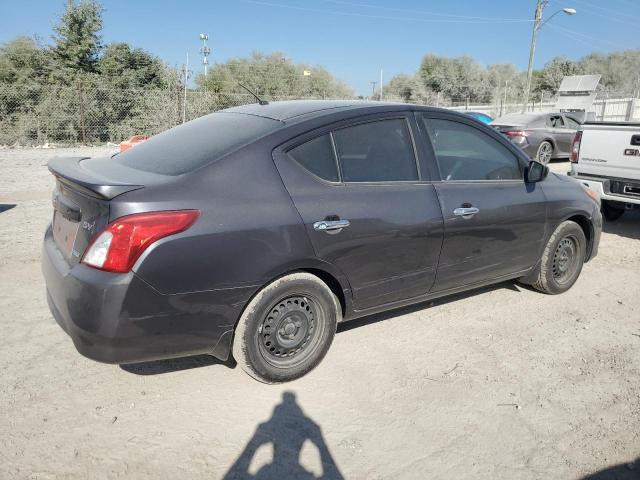  NISSAN VERSA 2015 Szary