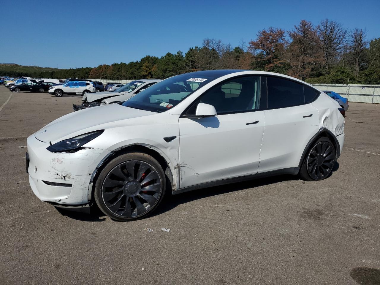 7SAYGDEF3NF537332 2022 TESLA MODEL Y - Image 1