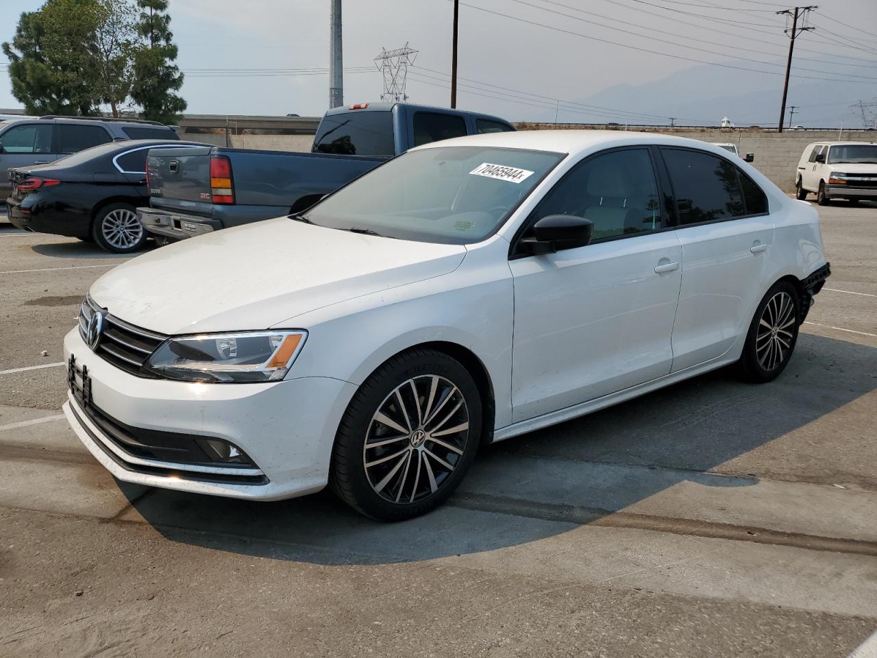 3VWD17AJ9GM361259 2016 VOLKSWAGEN JETTA - Image 1