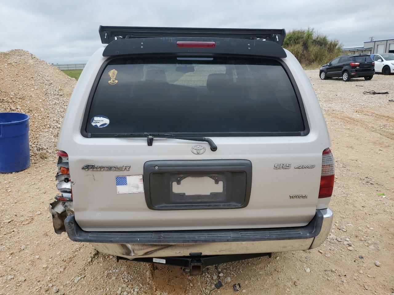 2000 Toyota 4Runner Sr5 VIN: JT3HN86R9Y0310799 Lot: 70387334