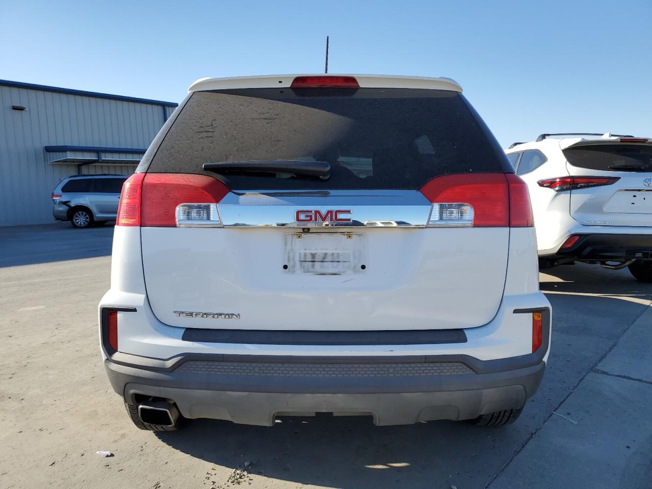 2GKALMEK8G6143815 2016 GMC Terrain Sle