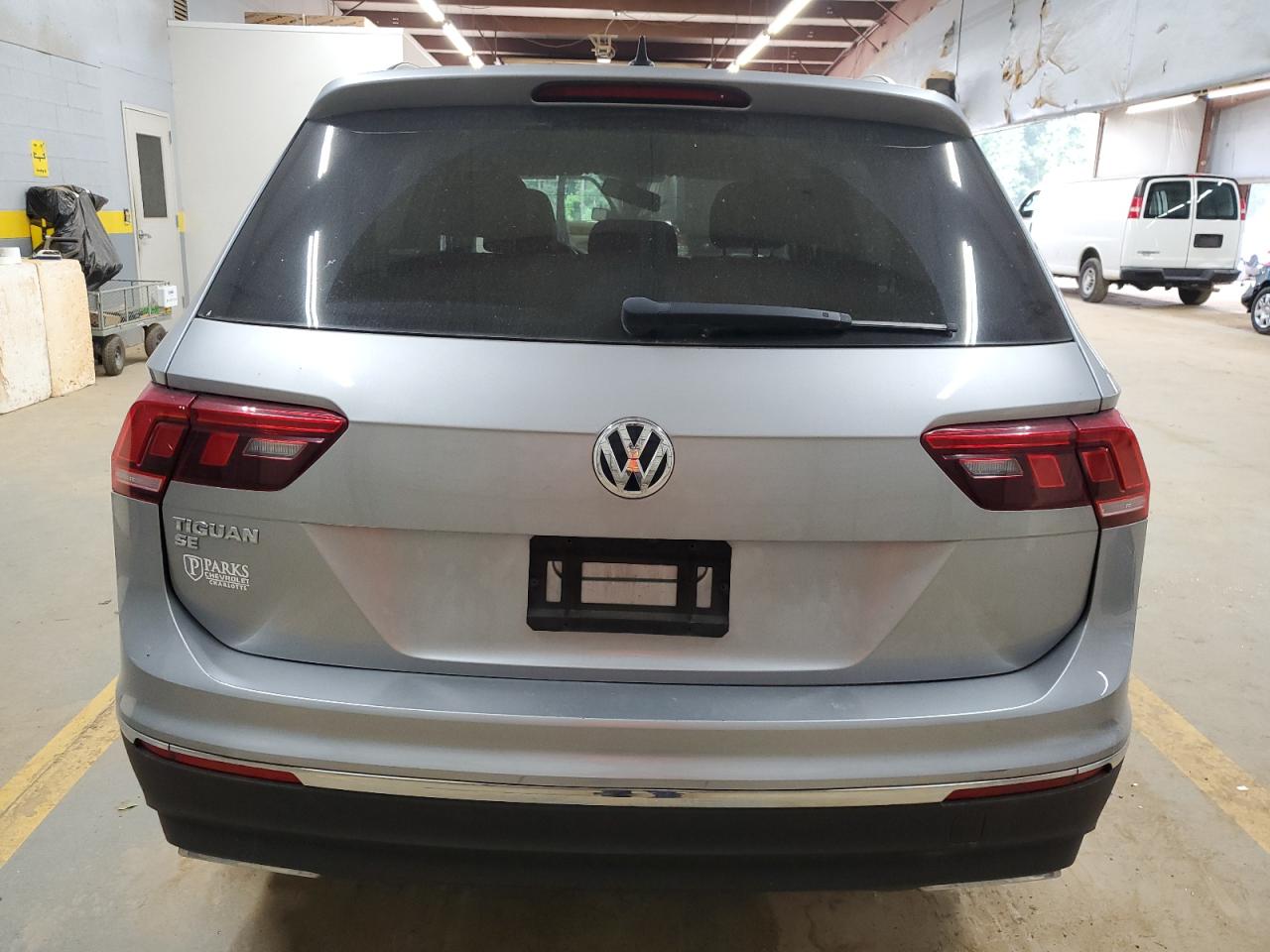 3VV3B7AX7MM077349 2021 Volkswagen Tiguan Se