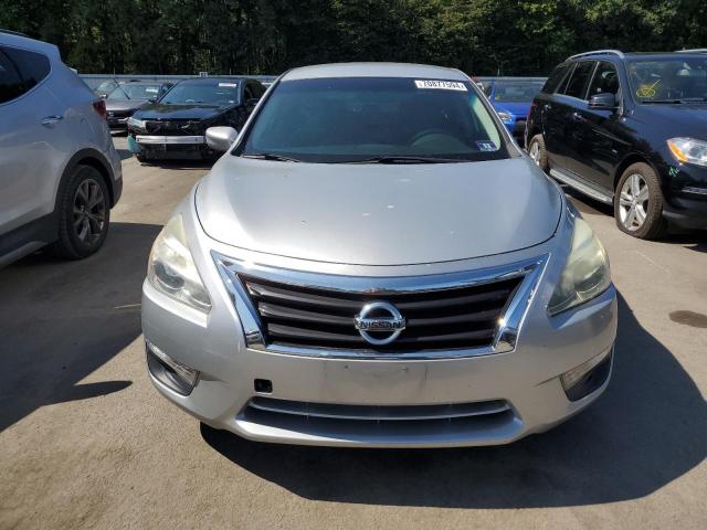 Седаны NISSAN ALTIMA 2015 Серебристый