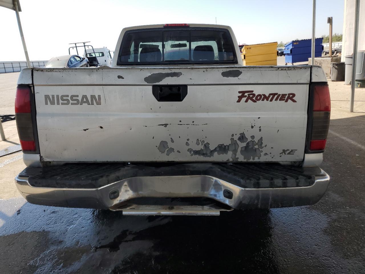 1N6DD26S0YC405406 2000 Nissan Frontier King Cab Xe