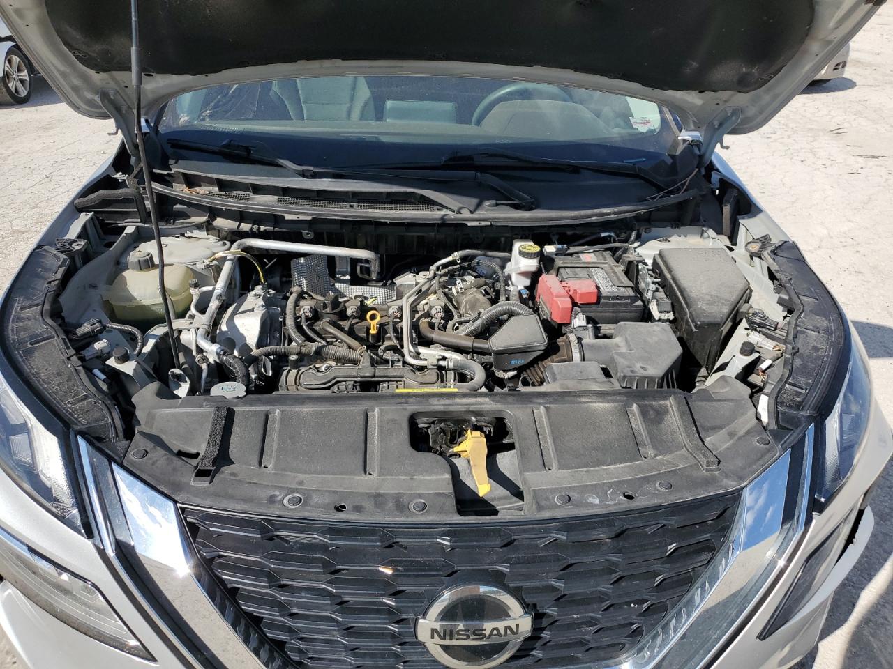 2021 Nissan Rogue - Image 12