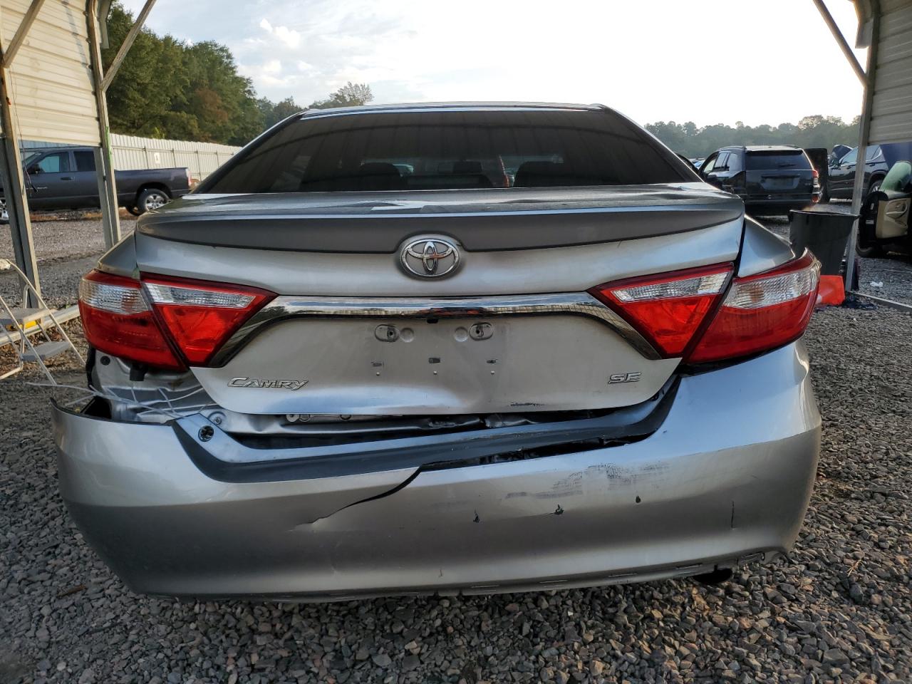 4T1BF1FK8HU800101 2017 Toyota Camry Le