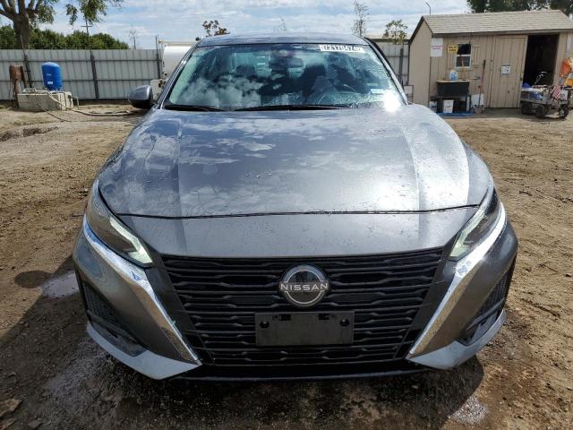 1N4BL4DV7PN375965 Nissan Altima SV 5