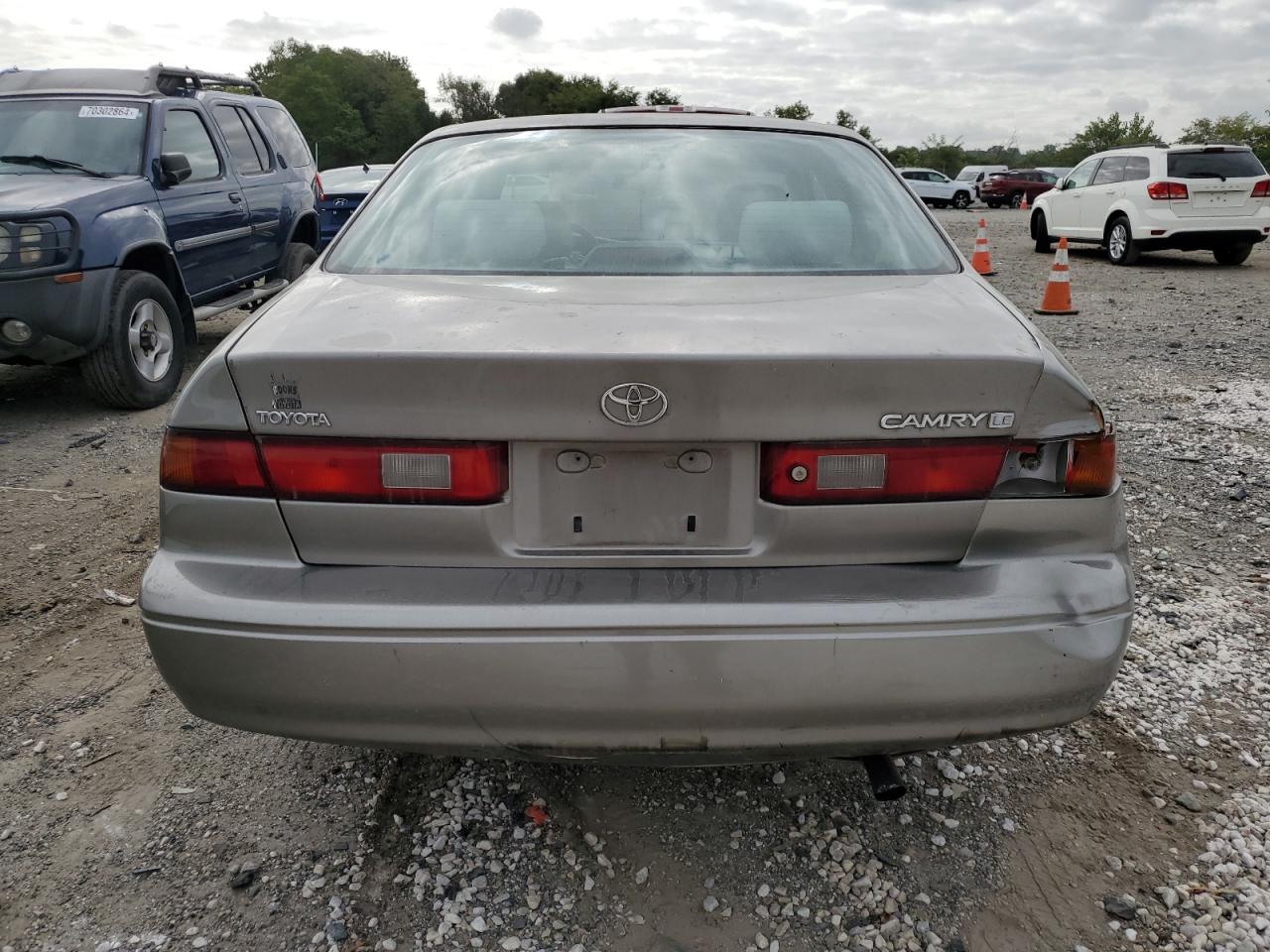 1997 Toyota Camry Ce VIN: 4T1BG22K3VU027364 Lot: 69815134