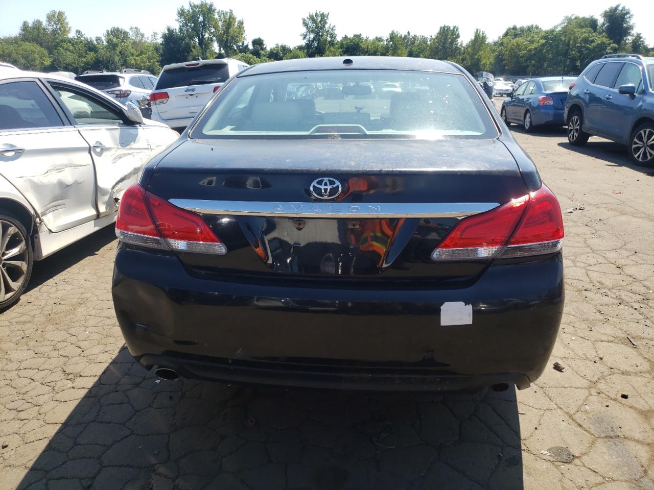 2011 Toyota Avalon Base VIN: 4T1BK3DB7BU439624 Lot: 69989564