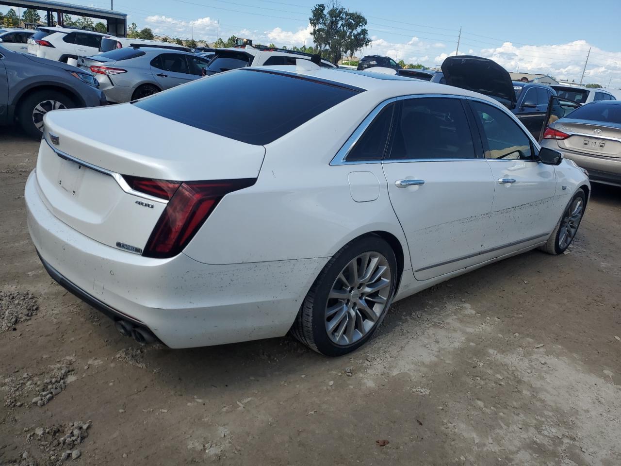 2020 Cadillac CT6 - Image 3
