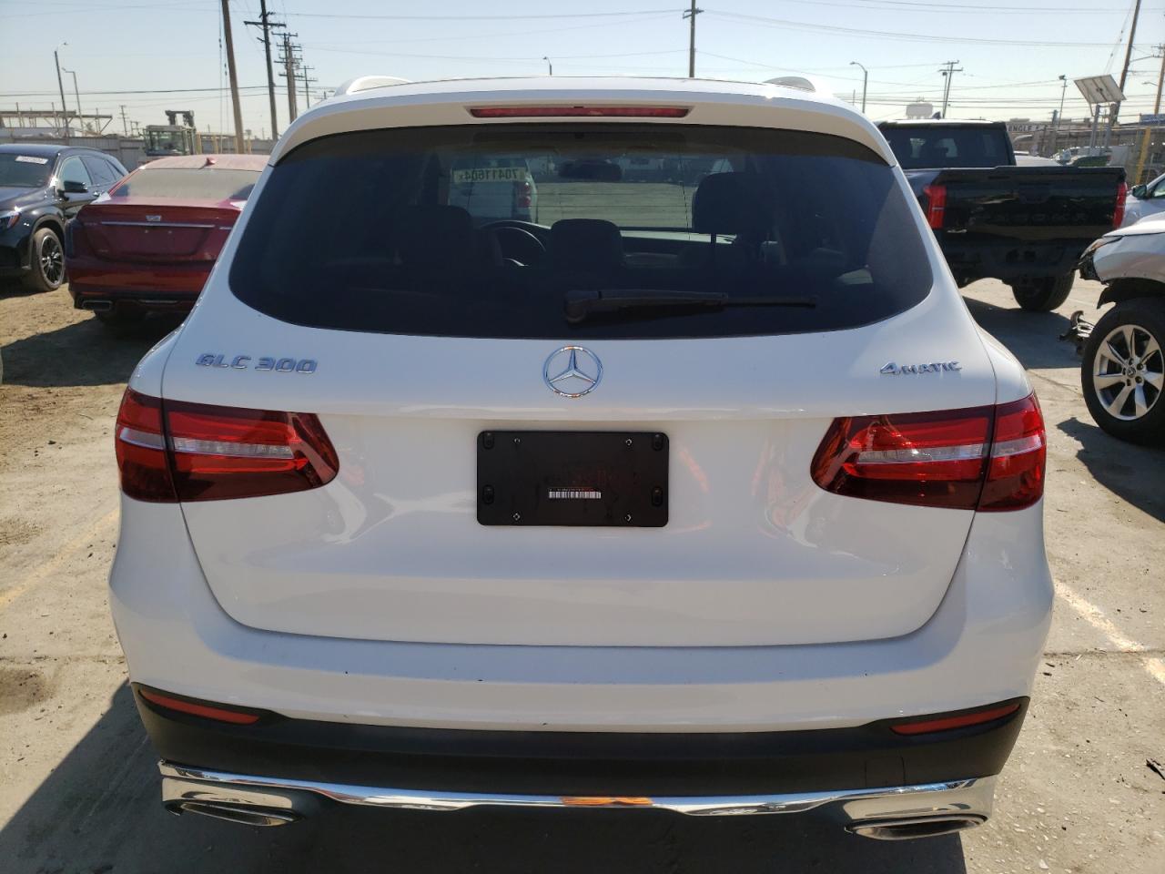 WDC0G4KB6JV022326 2018 Mercedes-Benz Glc 300 4Matic