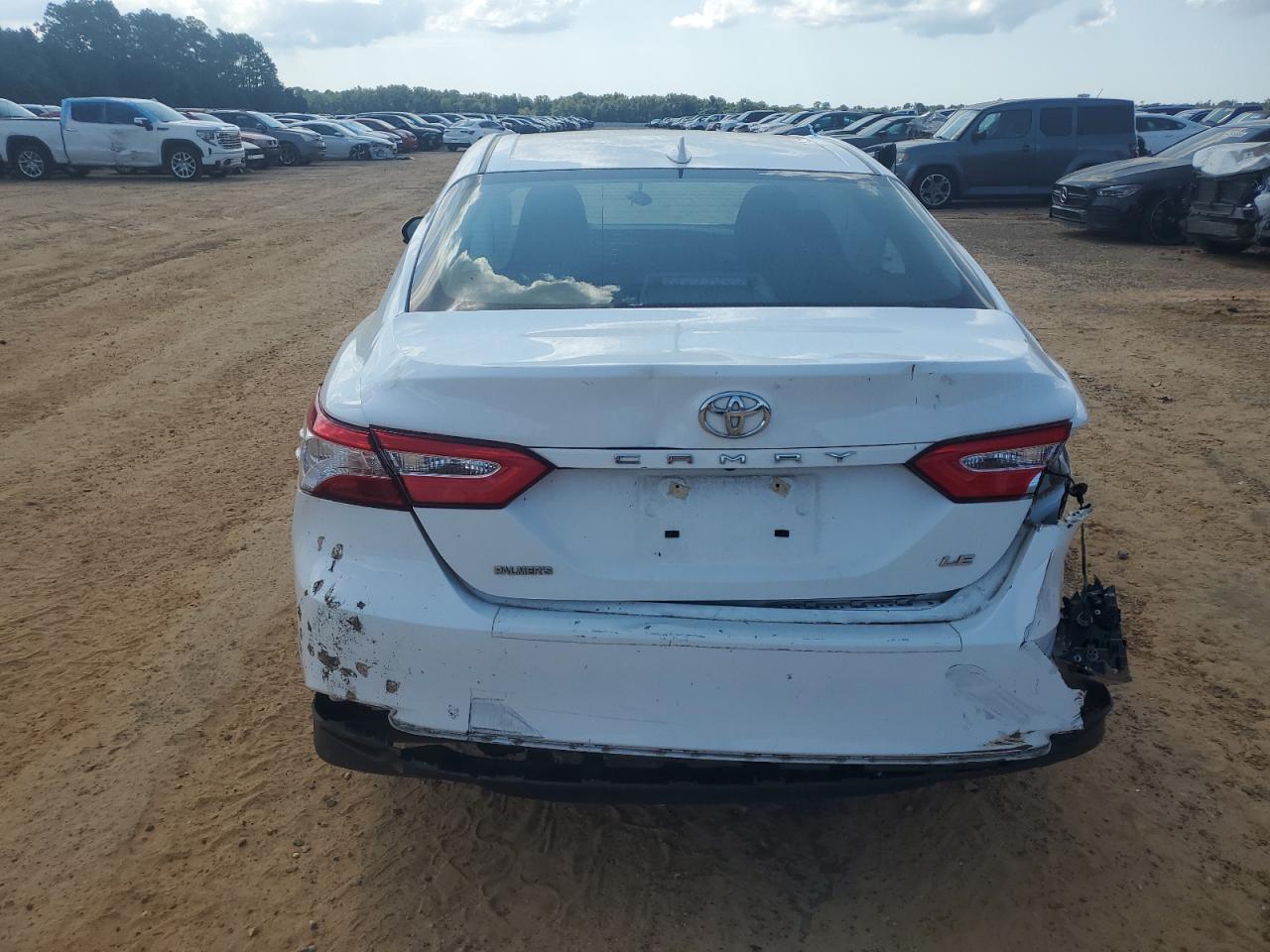 2020 Toyota Camry - Image 6