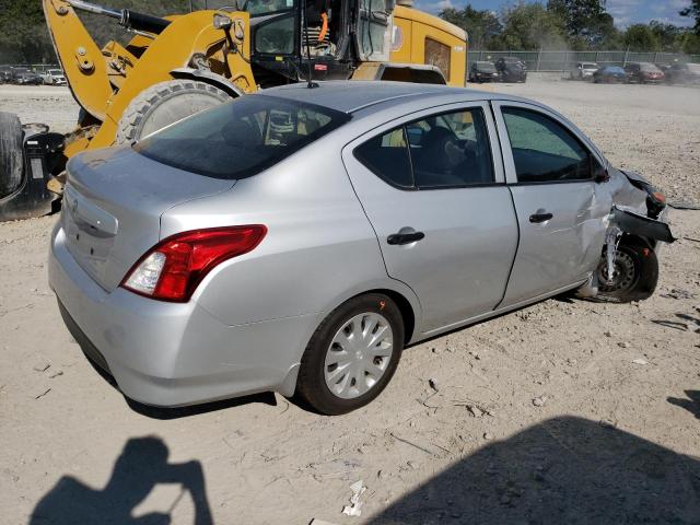  NISSAN VERSA 2019 Серебристый