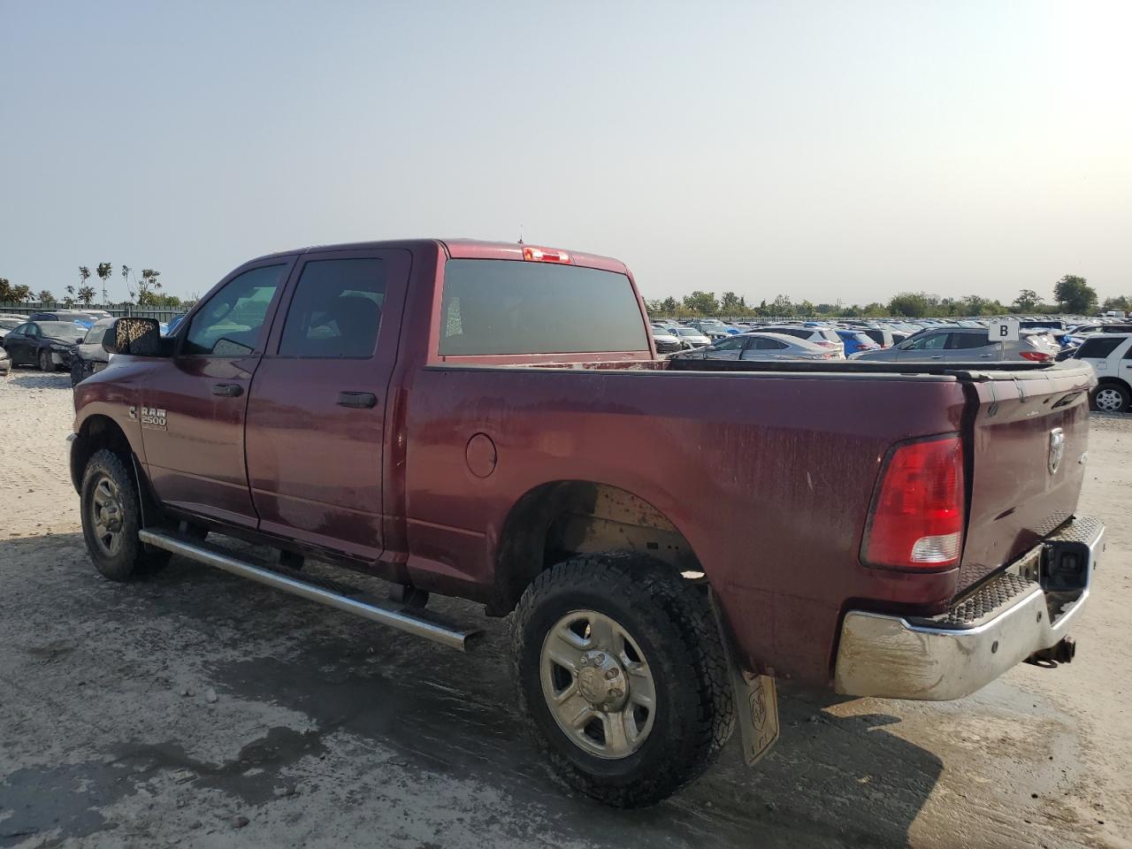 VIN 3C6UR5CL4GG264880 2016 RAM All Models no.2