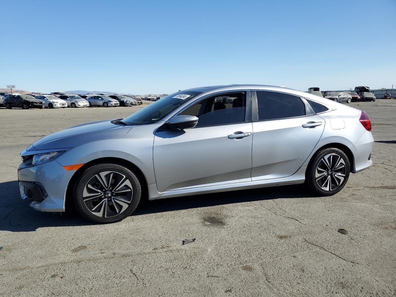 19XFC1F81HE210789 2017 HONDA CIVIC - Image 1