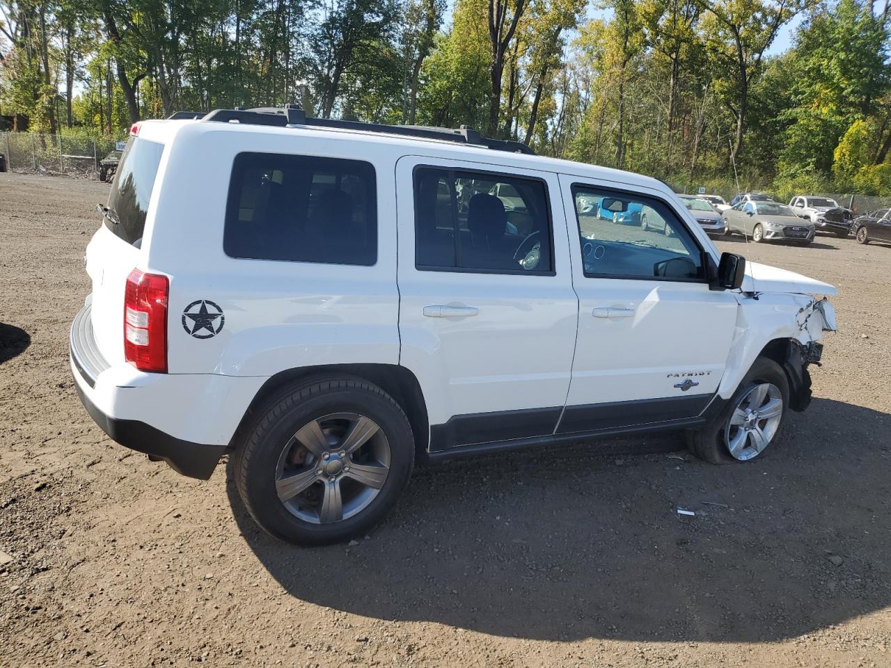 2013 Jeep Liberty (Patriot) - Image 3