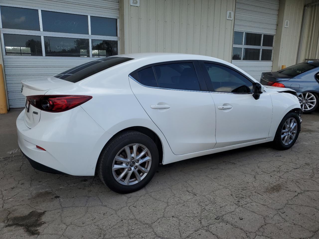 2015 Mazda 3 - Image 3
