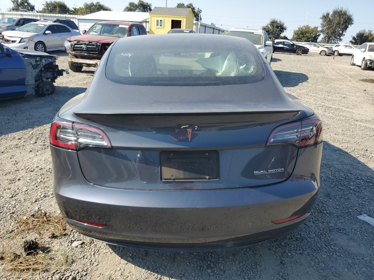 5YJ3E1EB1KF413533 2019 Tesla Model 3