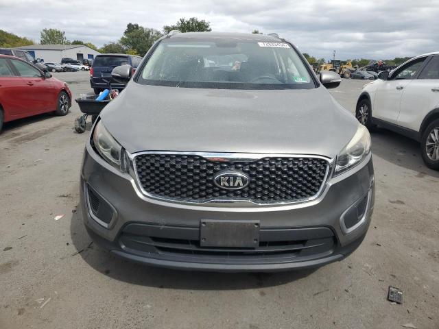  KIA SORENTO 2016 Srebrny