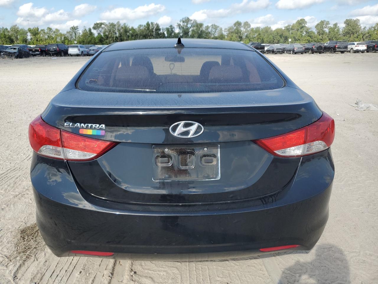 KMHDH4AE1CU308427 2012 Hyundai Elantra Gls