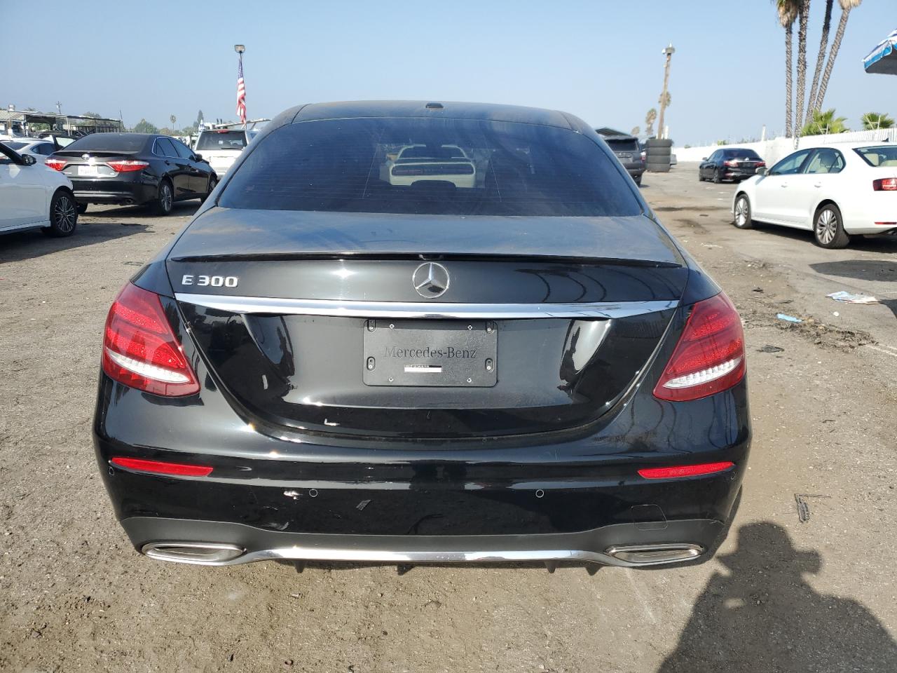 WDDZF4JB7HA287992 2017 Mercedes-Benz E 300