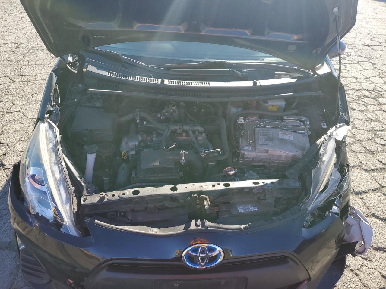 JTDKDTB35G1120614 2016 Toyota Prius C