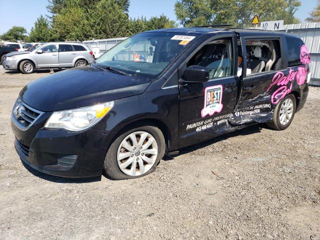 2014 Volkswagen Routan Se