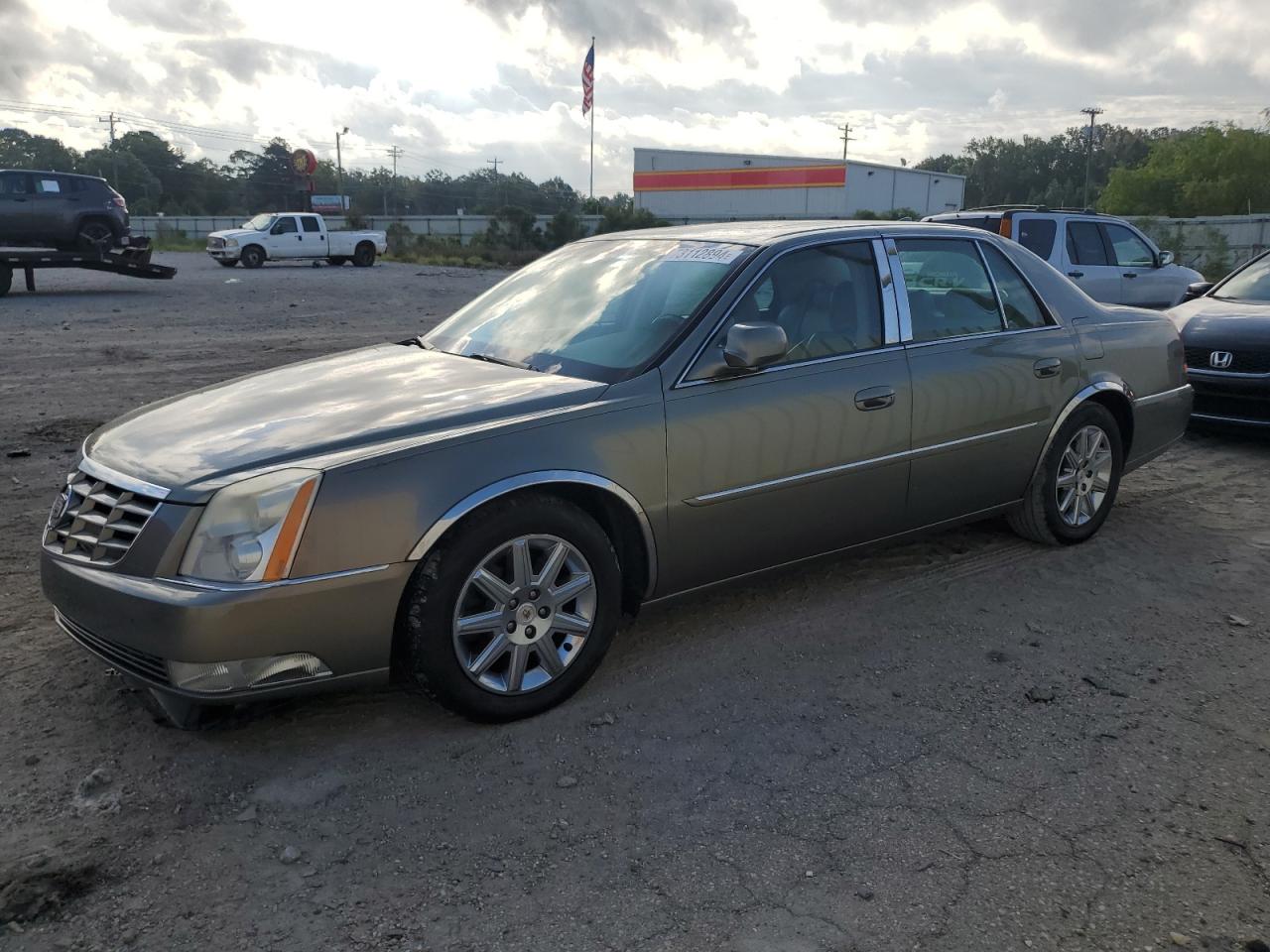 2011 Cadillac Dts Premium Collection zu verkaufen in Montgomery, AL - Side