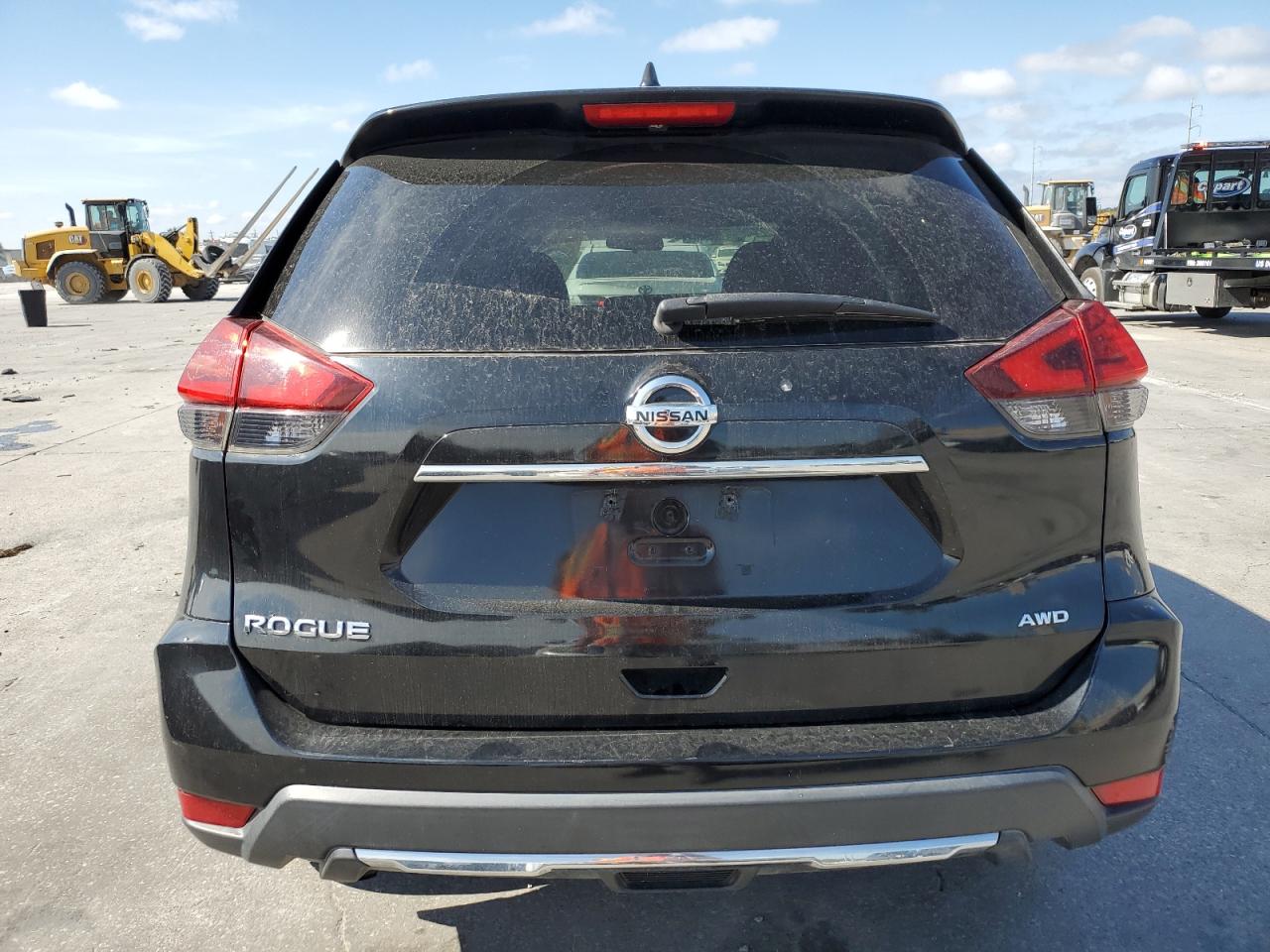 5N1AT2MV9HC892073 2017 Nissan Rogue Sv