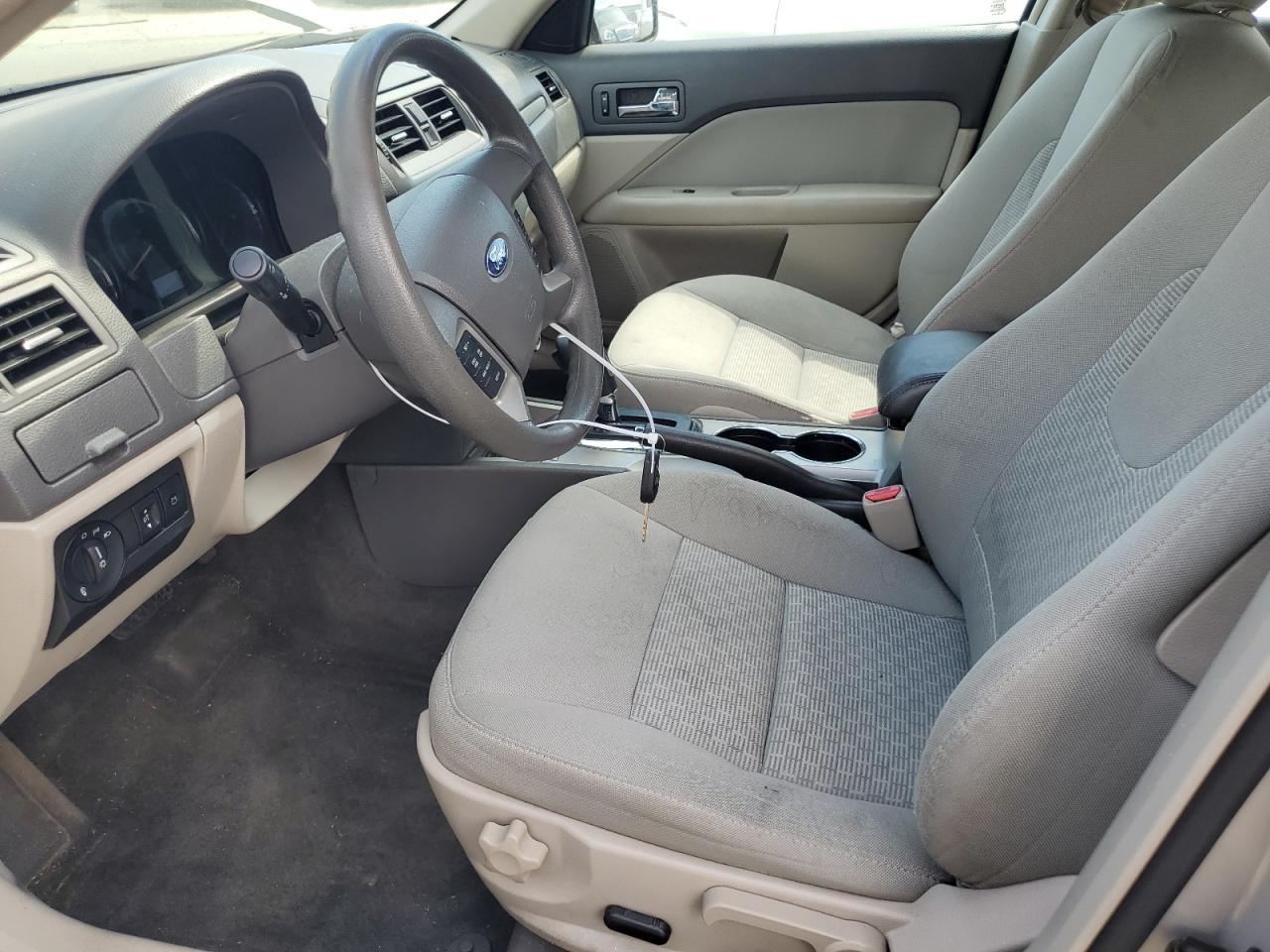 2010 Ford Fusion - Image 7