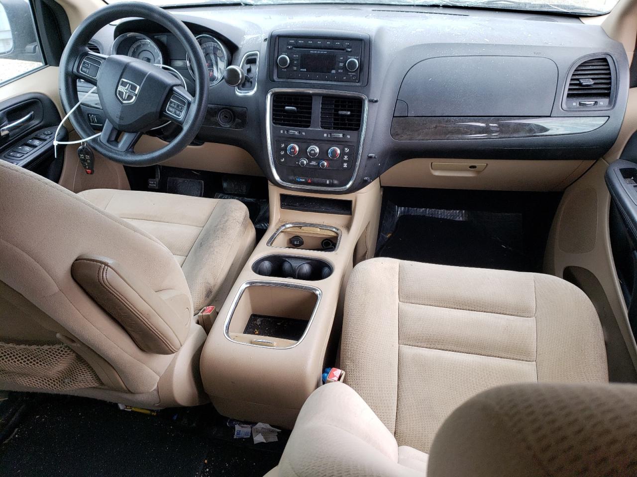 2016 Dodge Caravan - Image 8