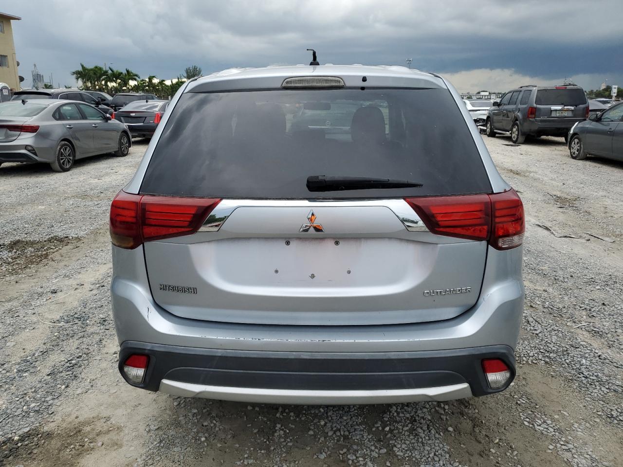 2016 Mitsubishi Outlander Es VIN: JA4AD2A32GZ037936 Lot: 72581594