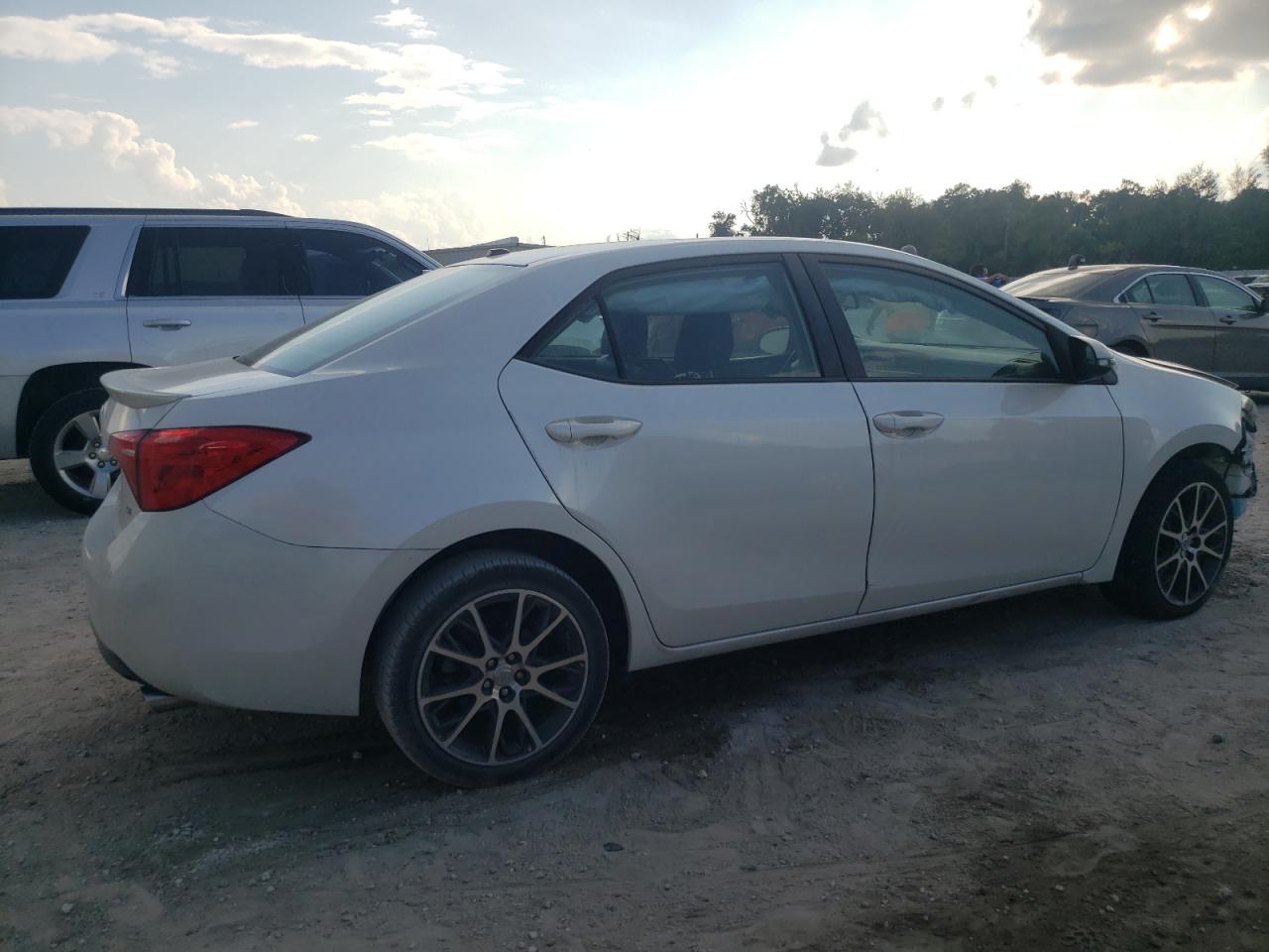 2017 Toyota Corolla - Image 3