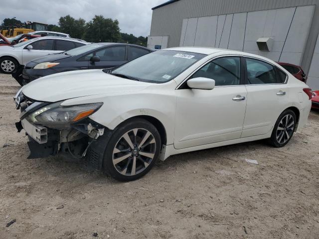 2016 Nissan Altima 2.5 იყიდება Apopka-ში, FL - Front End