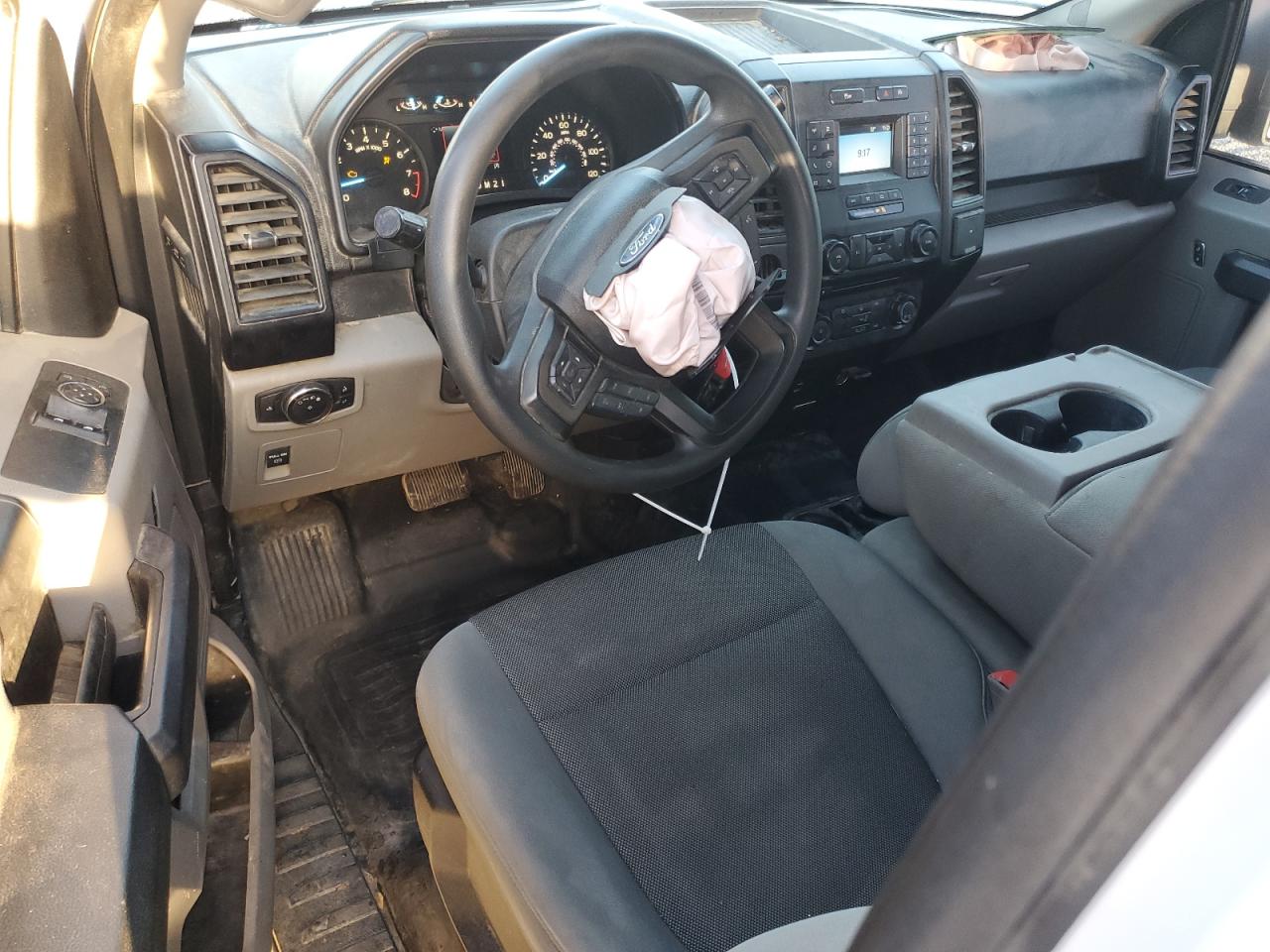 1FTMF1CBXJKC84438 2018 Ford F150