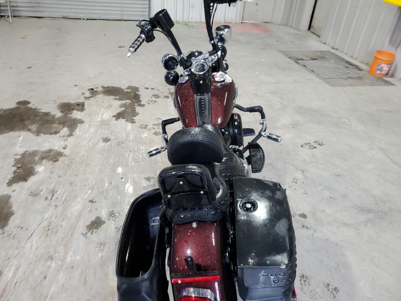 2018 Harley-Davidson Flhc Heritage Classic VIN: 1HD1YAJ19JC013080 Lot: 72245964