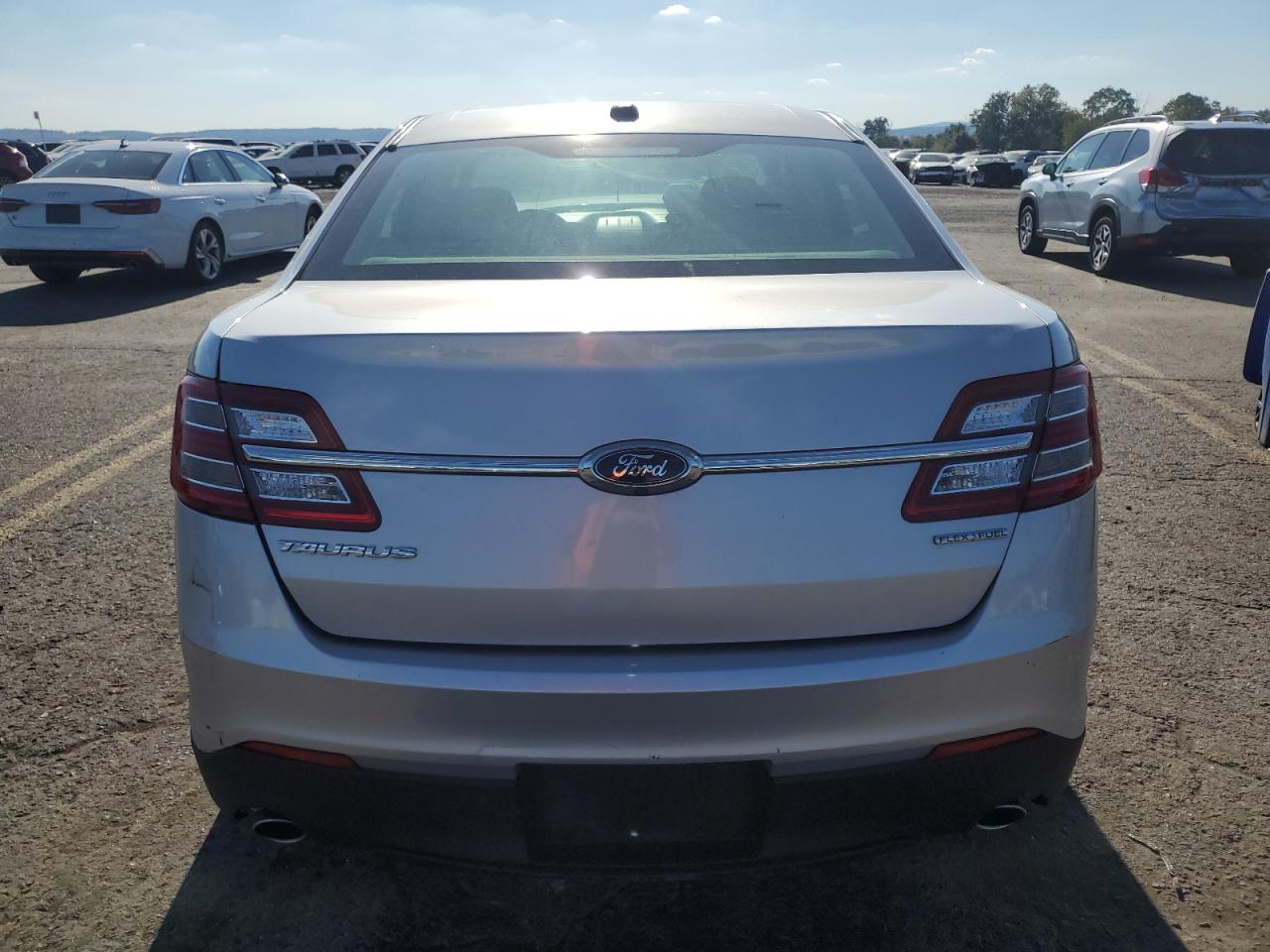 2018 Ford Taurus Se VIN: 1FAHP2D84JG117038 Lot: 70968144