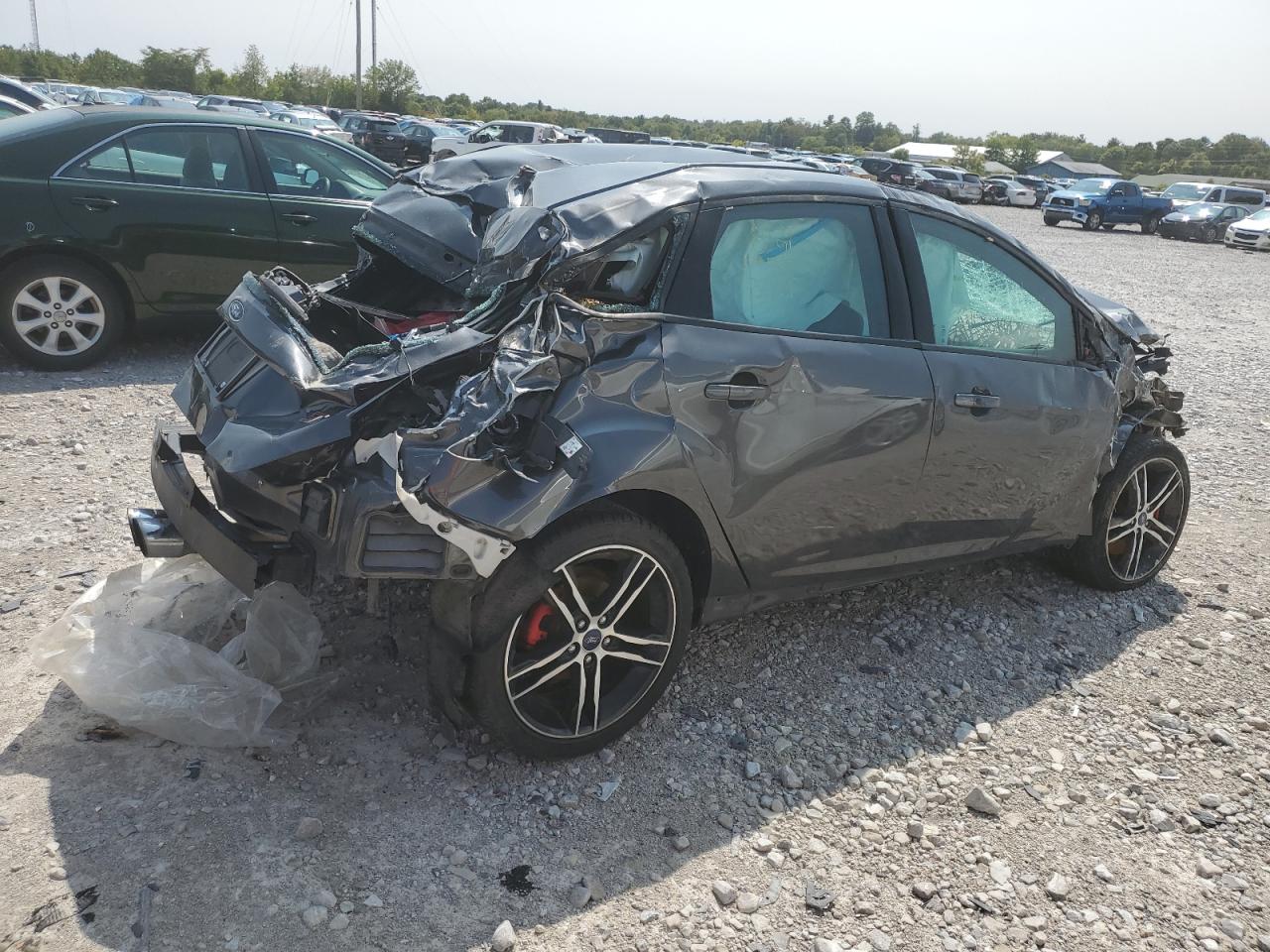 2015 Ford Focus - Image 3