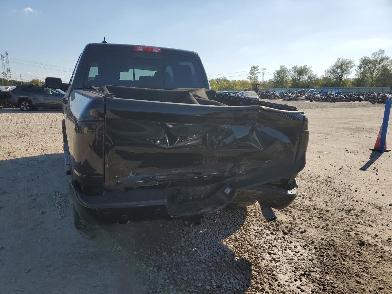 1C6RR7LT6KS641616 2019 Ram 1500 Classic Slt