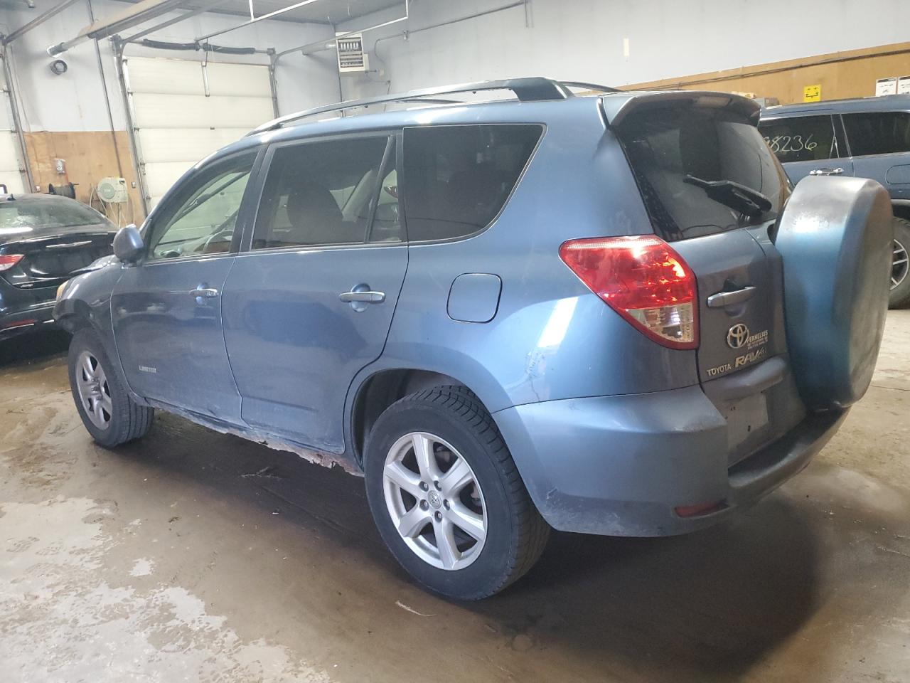 2008 Toyota RAV 4 - Image 2