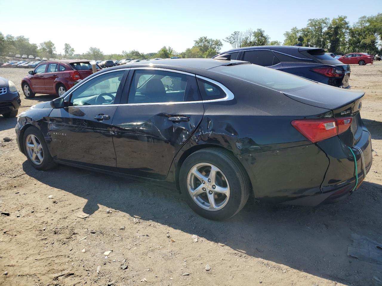 VIN 1G1ZB5ST7JF226677 2018 CHEVROLET MALIBU no.2