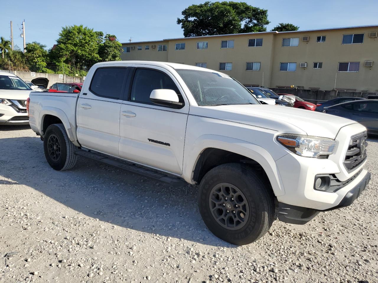 VIN 3TMAZ5CN8KM104797 2019 TOYOTA TACOMA no.4